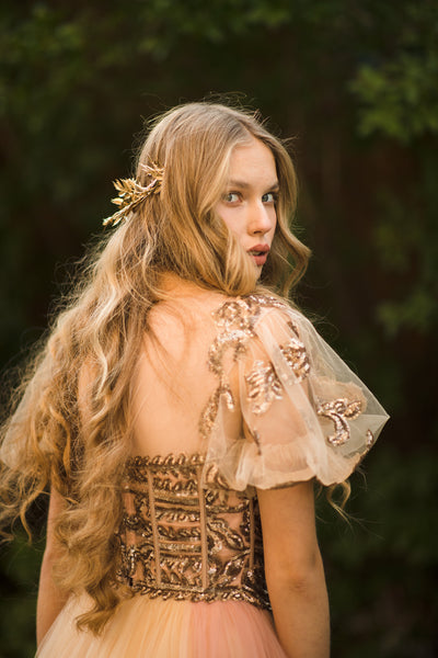 Golden floral wedding half crown Golden bridal hair vine Bridal wreath Wedding tiara Bridal hair piece Wedding accessory Magaela Handmade