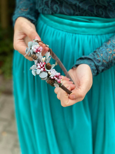 Romantic winter headband