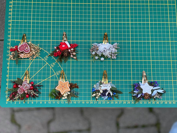 Christmas gingerbread hair clips Wedding accessories Unique gingerbread star hair clips  Flower girl hair clips Flower headpiece Magaela