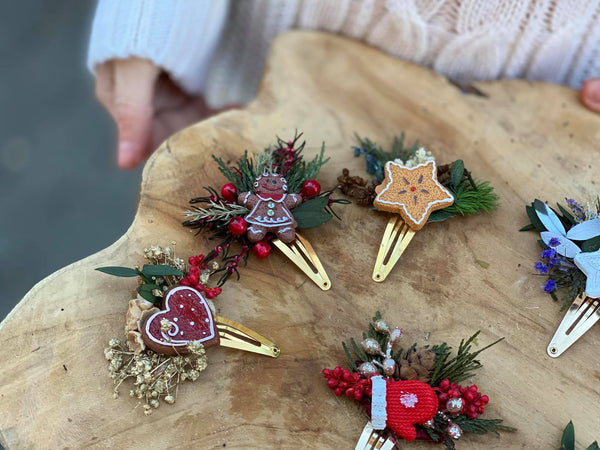 Christmas gingerbread hair clips Wedding accessories Unique gingerbread star hair clips  Flower girl hair clips Flower headpiece Magaela