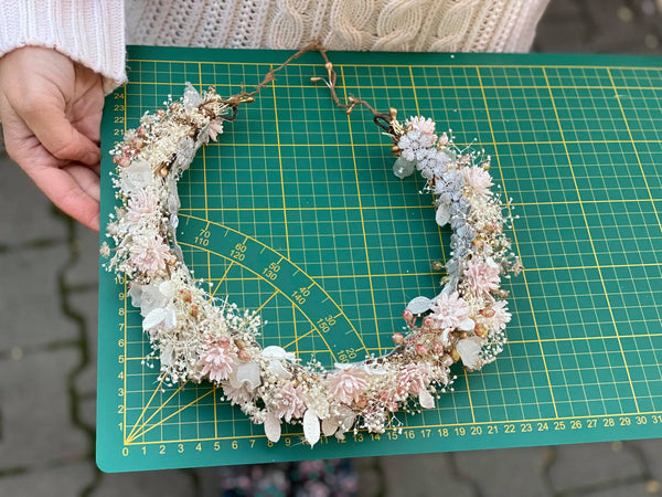 Flower wedding wreath Hair wreath for bride Pastel flower crown Magaela accessories White and blush flower crown Romantic hair wreath