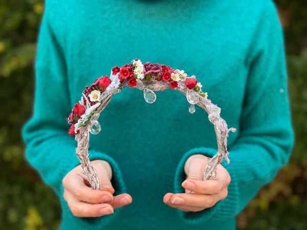 Christmas frozen wedding half wreath Bridal crown White and red headpiece Winter flower crown Winter photoshoot Christmas present Magaela