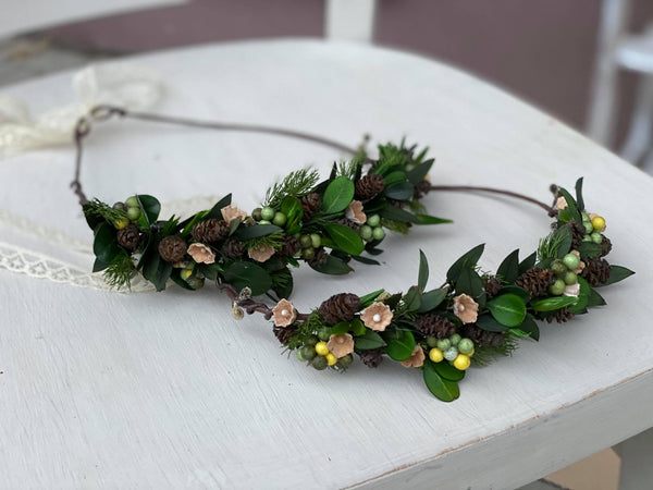 Woodland flower crown for mummy and daughter Forest photoshoot Christmas present for girl Mother and daughter wreath Children's hair wreath