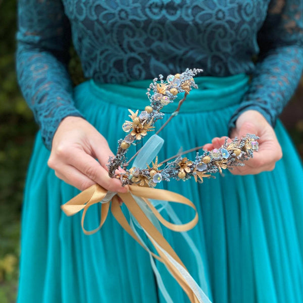 Set of mother and daughter hair crowns Blue and golden Wedding wreaths Mum and daughter wreaths Bridal hair accessories Photo shoot