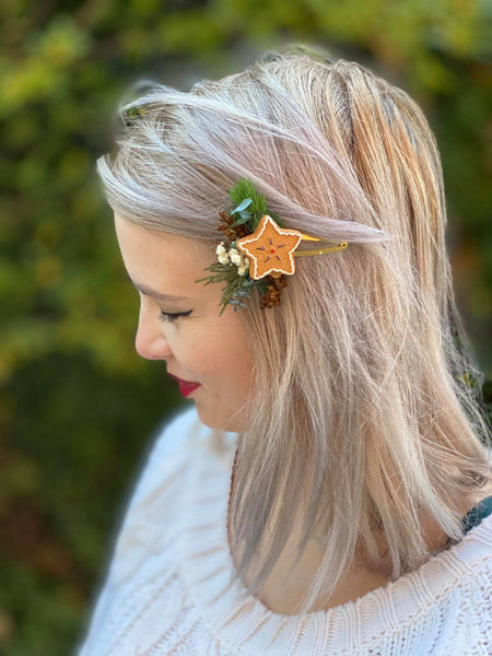Christmas gingerbread hair clips Wedding accessories Unique gingerbread star hair clips  Flower girl hair clips Flower headpiece Magaela
