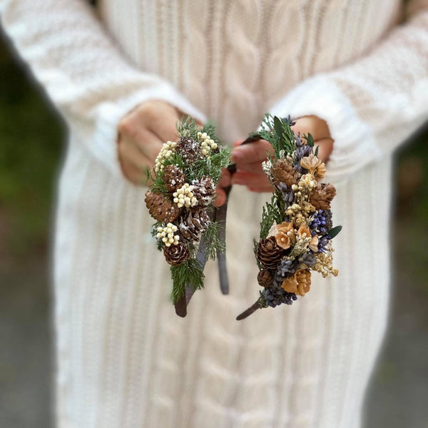 Christmas headbands with pine cones