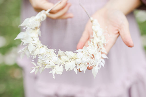 Ivory bridal headband Flower wedding headpiece Cream flower hair crown Boho flower headband Magaela Preserved Ivory and white headband