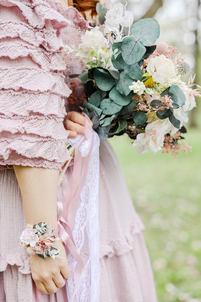 Romantic pink bridal bouquet Eucalyptus flower bouquet Magaela Wedding Natural pastel bouquet for bride Roses Thistles bridesmaid Preserved bouquet