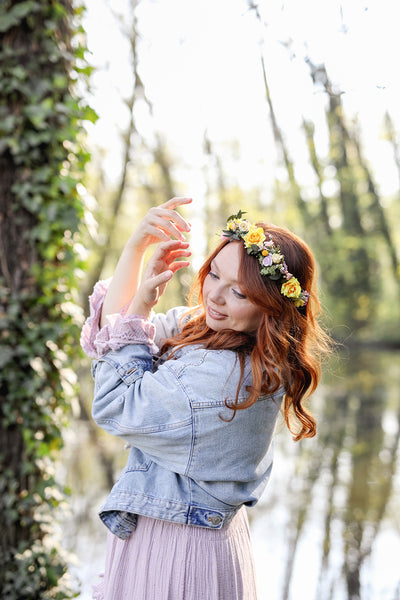 Romantic natural flower wreath Bridal crown with yellow roses Pink flowers Wedding jewellery Wedding headpiece Handmade Customisable crown