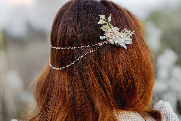Vintage double hair comb Flower bridal hair comb Wedding headpiece Crystals Two hair combs with chain Magaela handmade combs Vintage wedding