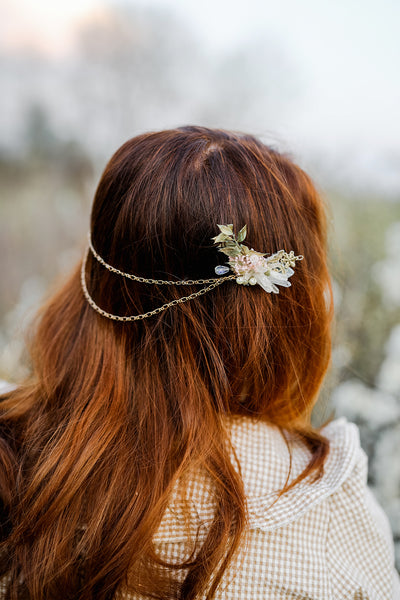 Vintage double hair comb Flower bridal hair comb Wedding headpiece Crystals Two hair combs with chain Magaela handmade combs Vintage wedding