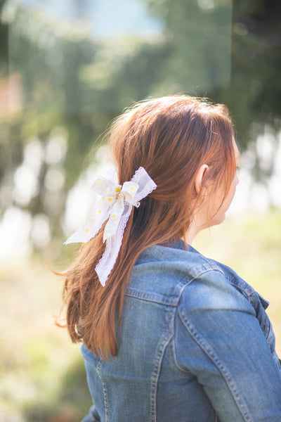 White hair bow Barrette clip Daisy flower hair bow Wedding barrette clip Back to school 2021 Ponytail hair clip Magaela Headpiece Gift