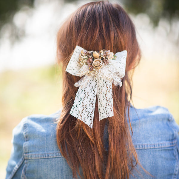 Cream flower hair bow Lace bridal barrette clip Wedding 2021 Vintage hair bow for bride Beige Ponytail hair clip Customisable Ivory Magaela