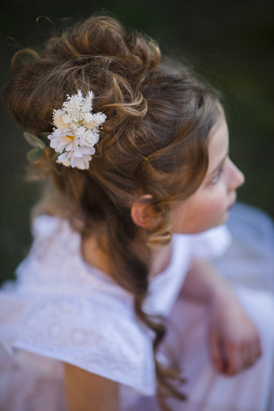 Daisy flower communion comb