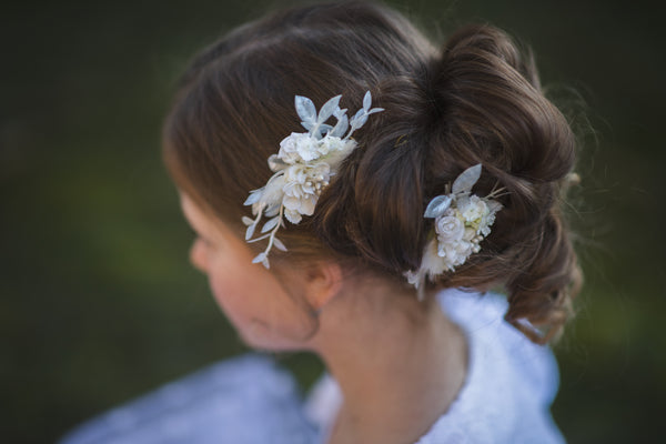 Holy communion flower comb Ivory flower comb for girl 2021 First holy communion Headpiece for flower girl Magaela Customisable Off white
