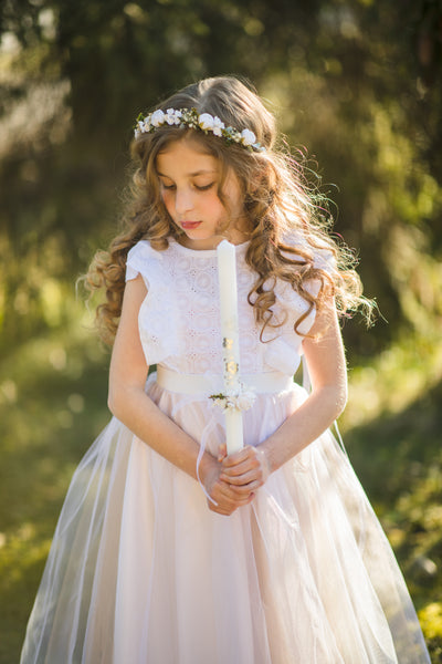 Holy communion headpiece with veil