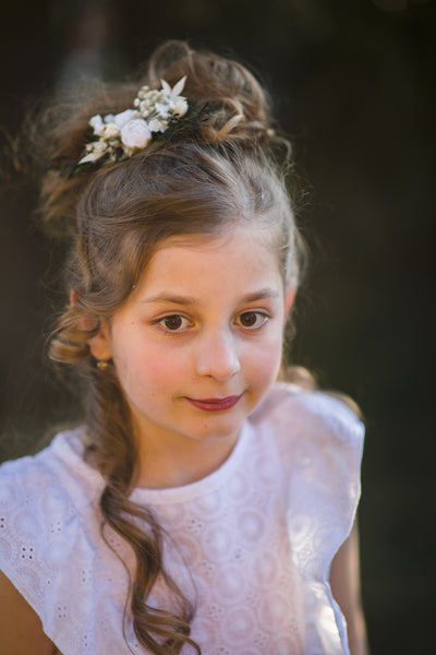 Flower hair clip for first communion