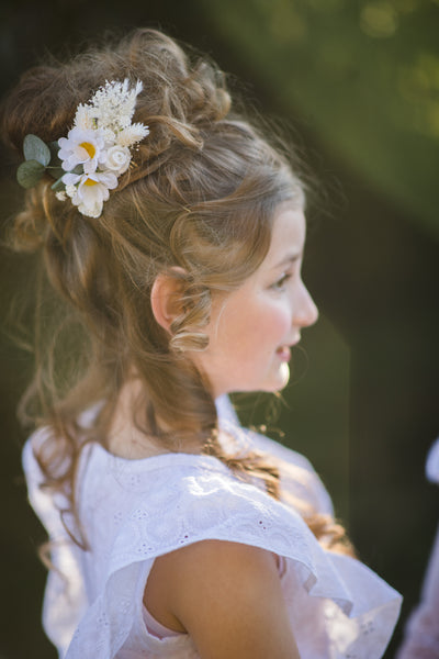 Daisy flower communion comb