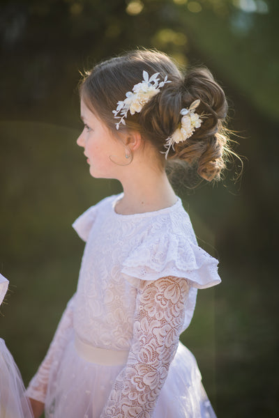 Holy communion flower comb Ivory flower comb for girl 2021 First holy communion Headpiece for flower girl Magaela Customisable Off white