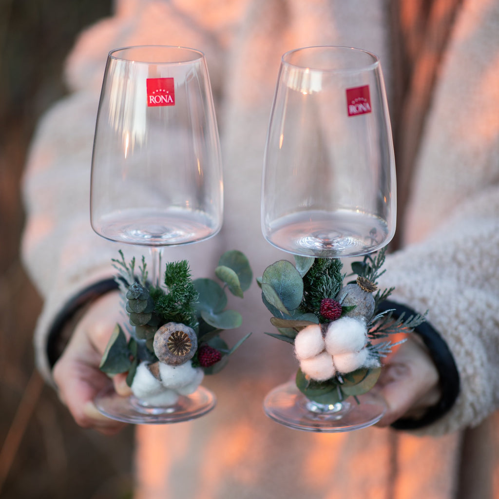 Bride and groom glass ornament online