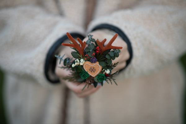 Winter flower brooch with antlers Gingerbread Woodland brooch with berries Christmas reindeer brooch Magaela Red brooch for coat Wedding