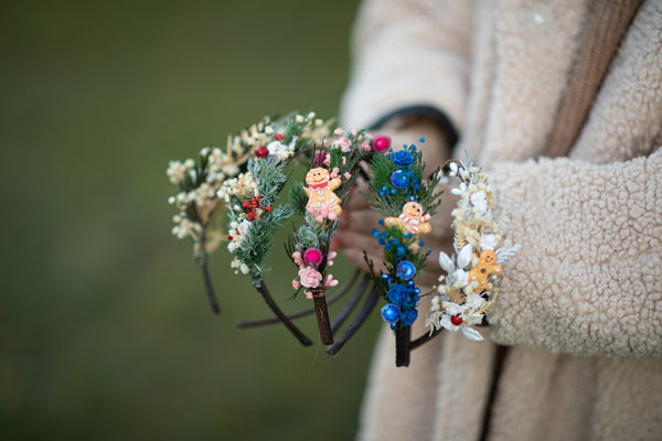 Christmas headbands with gingerbread