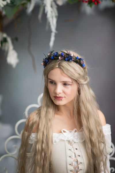 Winter flower headband with blue roses