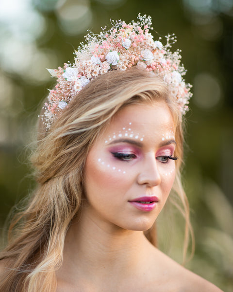 Romantic flower hair crown Bridal headband with roses Dried flowers headpiece for bride Peach Blush baby's breath Hair flower tiara Magaela