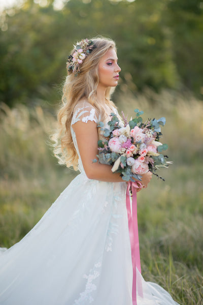 Romantic bridal bouquet Eucalyptus bouquet Bridesmaid bouquets Pastel Peach and blush bouquet Rose Peony bouquet Wedding boho bouquet