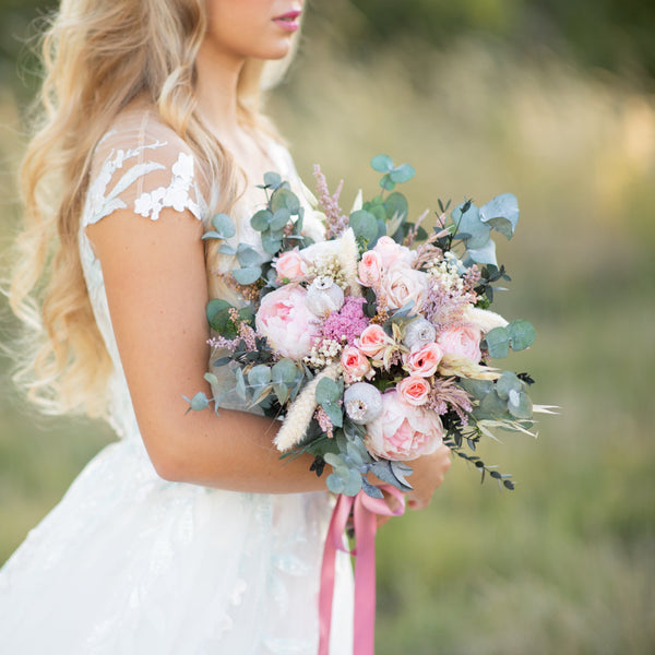 Romantic bridal bouquet Eucalyptus bouquet Bridesmaid bouquets Pastel Peach and blush bouquet Rose Peony bouquet Wedding boho bouquet