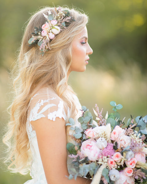 Peony flower hair comb Bridal hair comb Wedding flower headpiece Romantic flower comb Pastel flower Bridal accessories comb Magaela