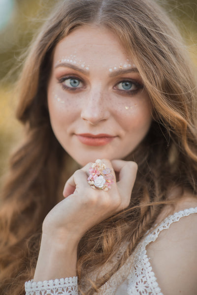Romantic wrist corsage, Pink wedding jewellery, Flower wedding ring, Bridesmaid bracelets, Magaela, Bridal flower bracelet, Flower ring
