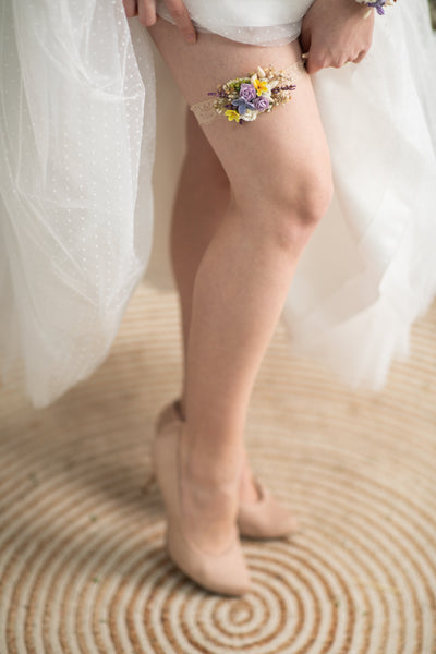 Purple flower garter for bride