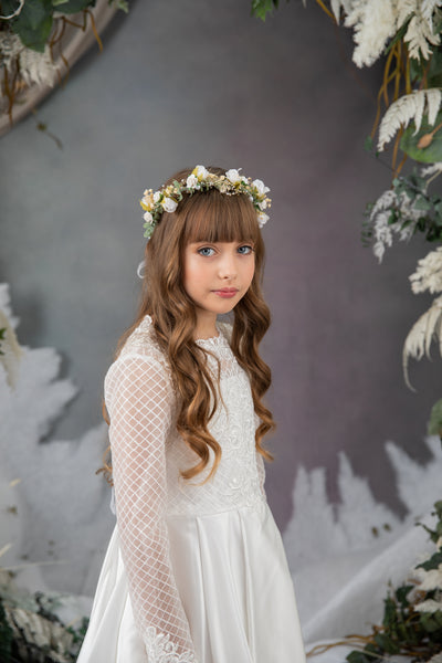 Holy communion crown with white roses and pearls