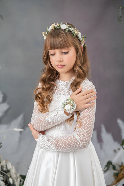Holy communion flower set: hair crown, bracelet, candle decoration