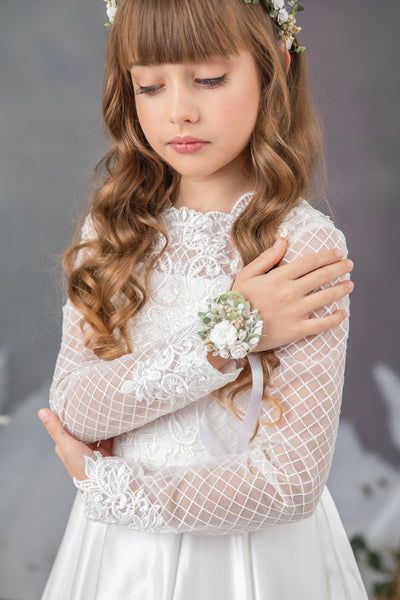 Holy communion flower set: hair crown, bracelet, candle decoration