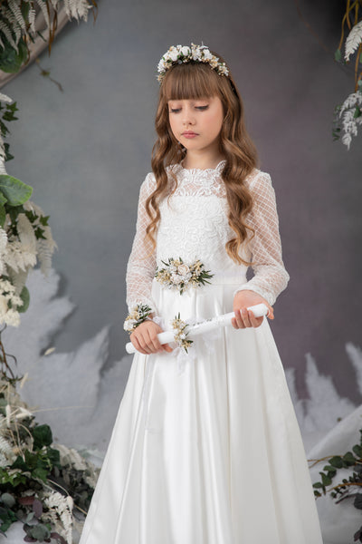 First holy communion set - crown, bracelet, belt, candle decoration