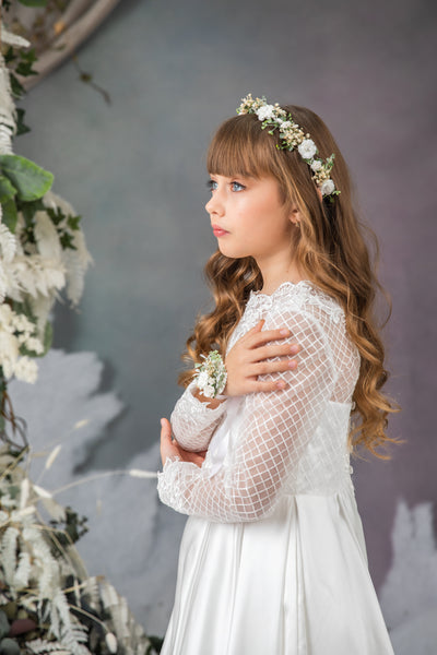 Holy communion flower set: hair crown, bracelet, candle decoration
