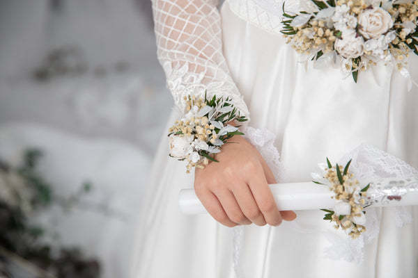 First holy communion set - crown, bracelet, belt, candle decoration