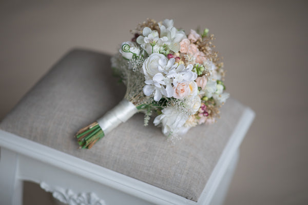 Romantic pastel wedding bouquet