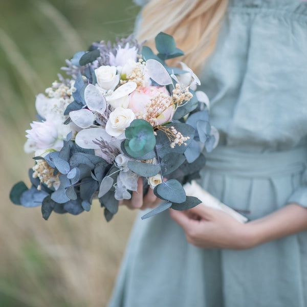 Bridal bouquet in pastel colours Eucalyptus wedding bouquet Bridal accessories Magaela accessories Peach Blush ivory bouquet Long lasting