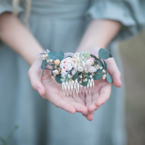 Eucalyptus flower hair comb Peony wedding comb Wedding hair jewellery Pastel wedding hair comb Magaela Wedding hair comb Natural hair comb