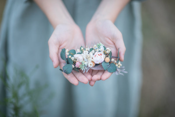 Eucalyptus flower hair comb Peony wedding comb Wedding hair jewellery Pastel wedding hair comb Magaela Wedding hair comb Natural hair comb
