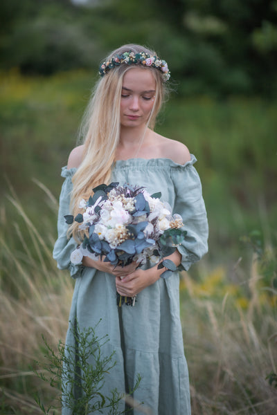 Bridal bouquet in pastel colours Eucalyptus wedding bouquet Bridal accessories Magaela accessories Peach Blush ivory bouquet Long lasting