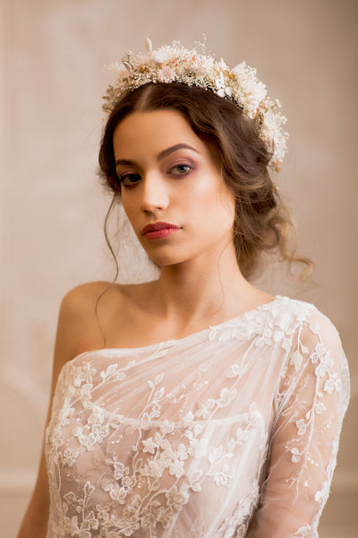Ivory bridal wreath 2021 wedding Hair tiara Pastel hair crown Magaela accessories Handmade hochzeit wreath Romantic Bride Cream flower crown