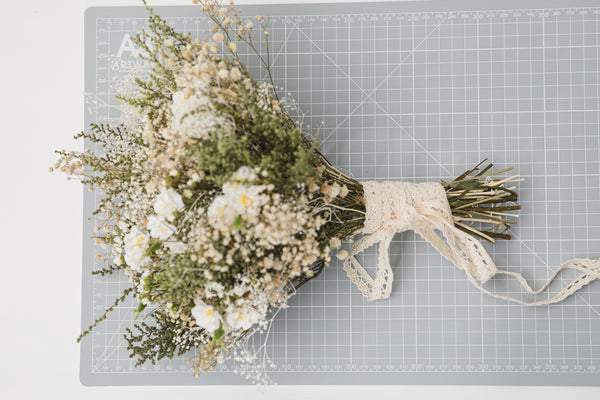 Natural bridal bouquet baby's breath Wedding bouquet 2021 Rustic bouquet Wedding accessories Magaela Handmade Barn wedding Dried flowers