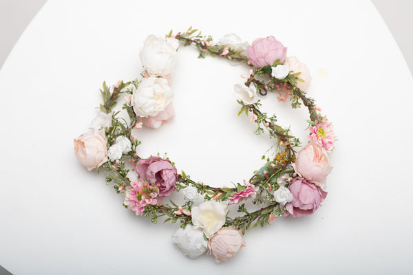Romantic peony wedding hair garland Ivory pink peach flower headpiece Shapeable bridal flower garland Flexible Bendable wreath Magaela