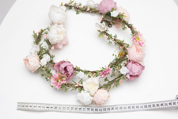 Romantic peony wedding hair garland Ivory pink peach flower headpiece Shapeable bridal flower garland Flexible Bendable wreath Magaela