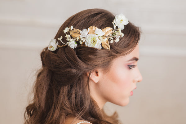 White bridal vine Shapable hair comb Bridal accessories Ivory flower comb Wedding hair comb Gold flexible hair vine Bendable bridal heapiece