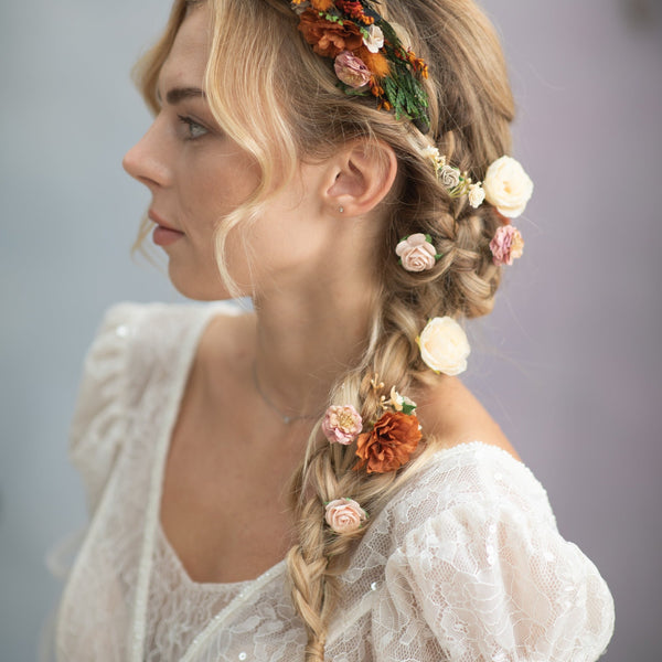 Set of flower hairpins